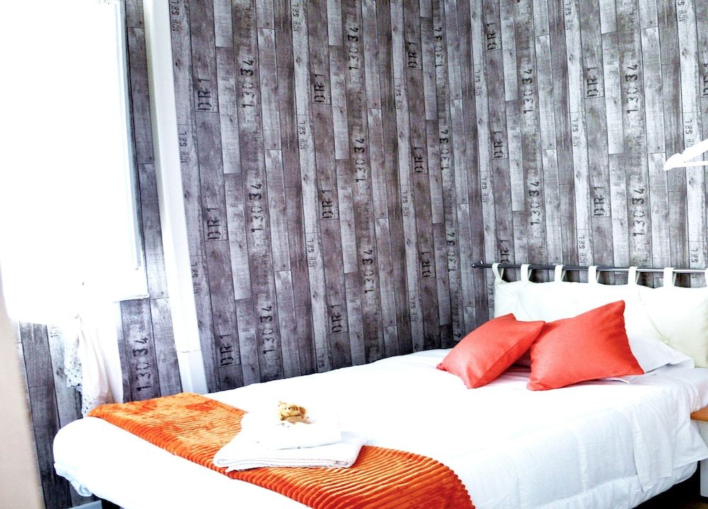 I Colori della Sicilia Comfort Single Room, Courtyard Area (Wood)