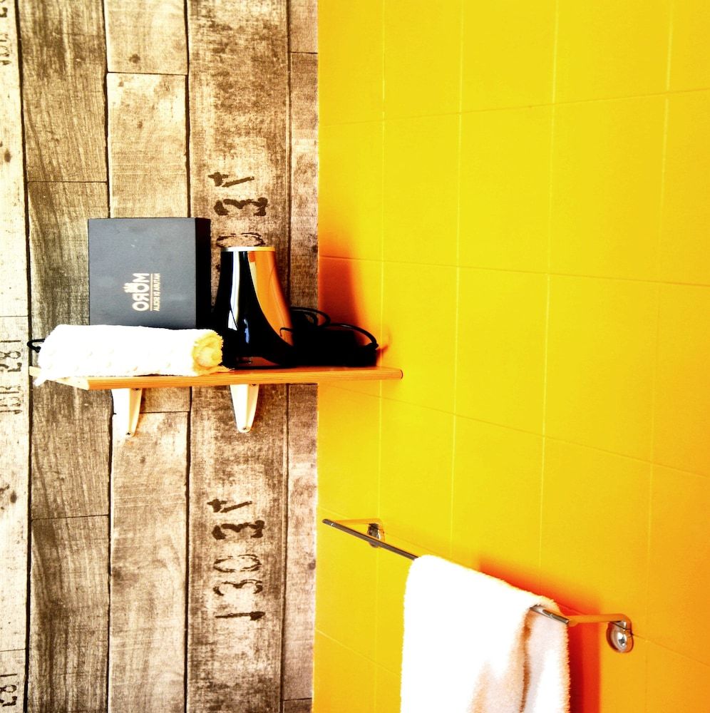 I Colori della Sicilia Comfort Single Room, Courtyard Area (Wood) 6