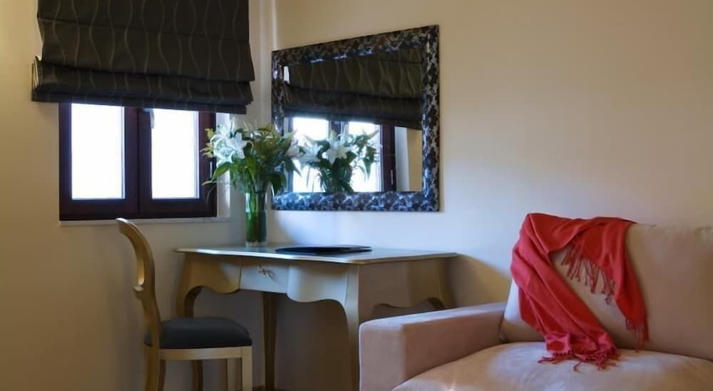 Valis Resort Junior Suite, 1 Double Bed with Sofa bed 6