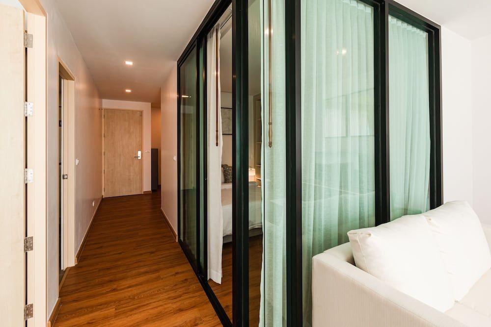 The Proud Rawai Deluxe Apartment 13