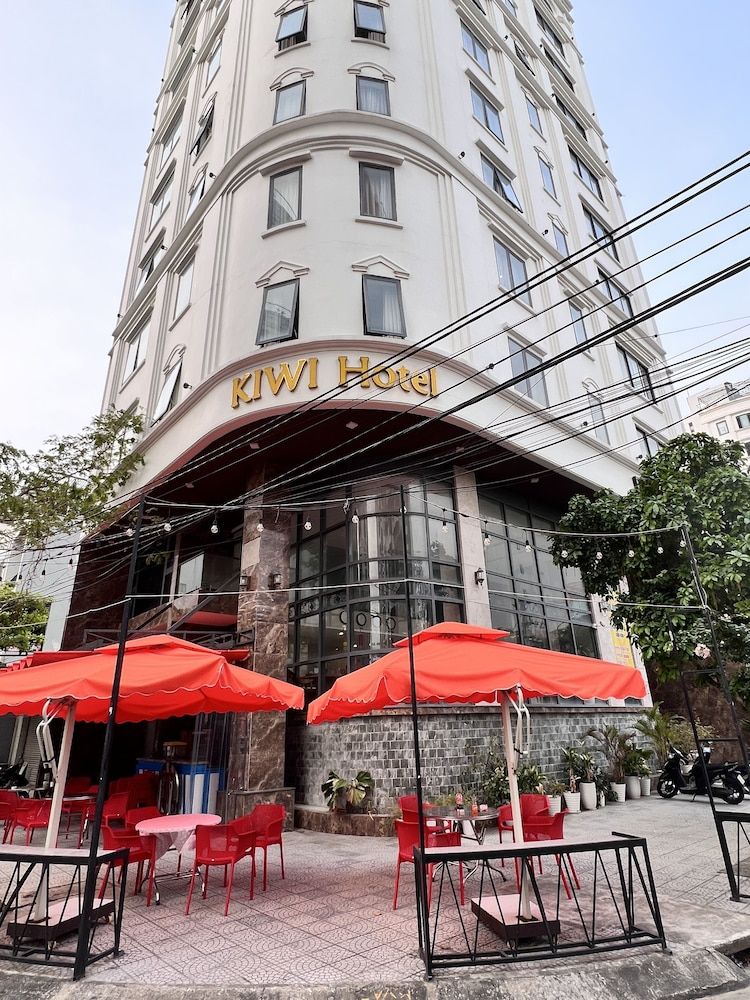 undefined Kiwi Hotel & Apartments 7