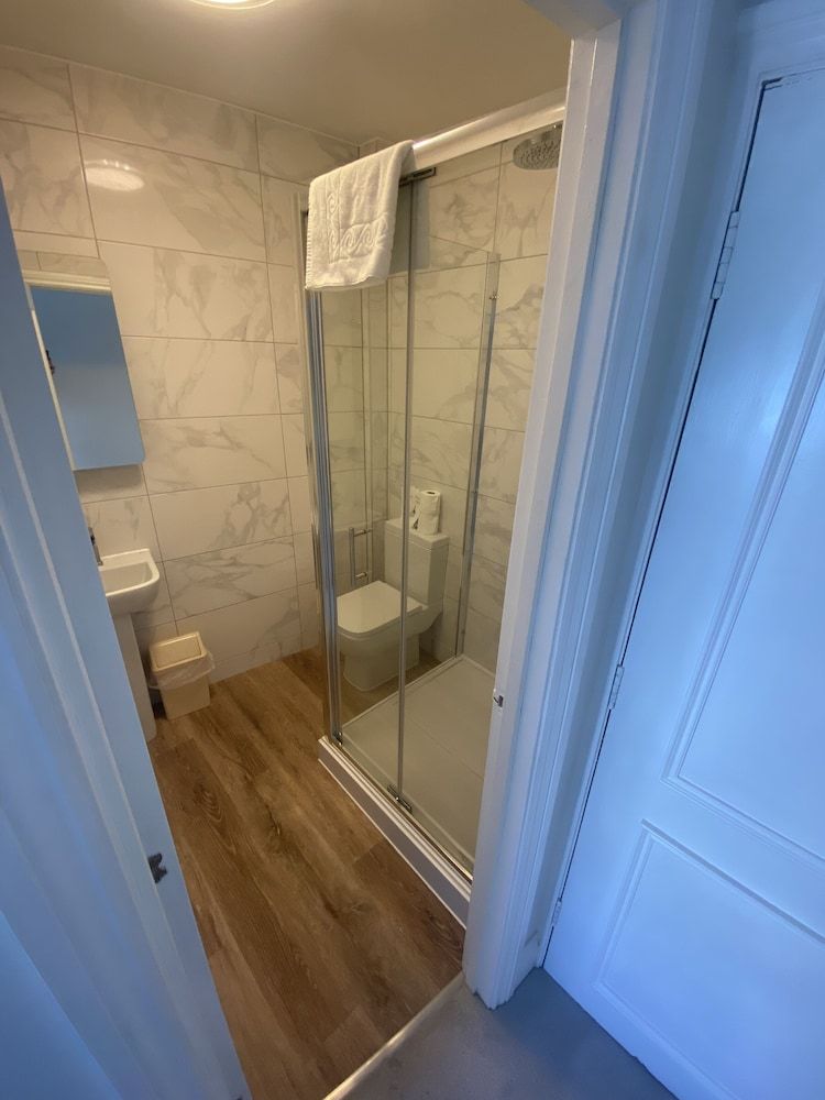 Fairhaven Hotel Deluxe Single Room, Sea View 5