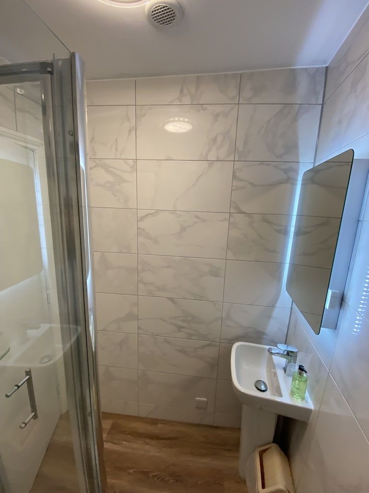 Fairhaven Hotel Deluxe Single Room, Sea View 6