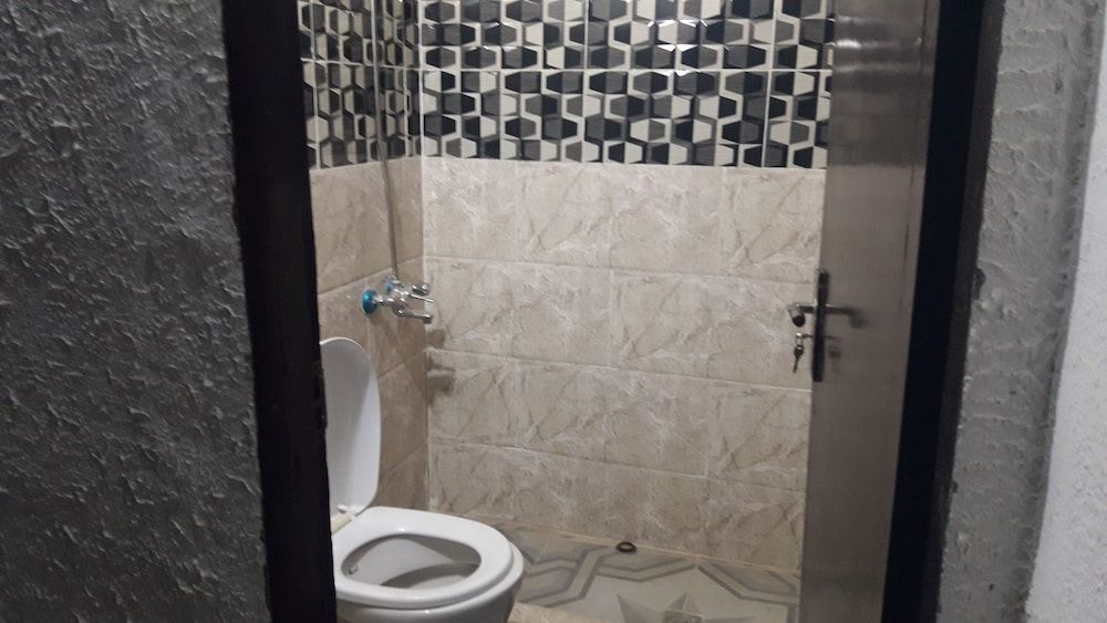 wadirum hostel Basic Single Room B 4