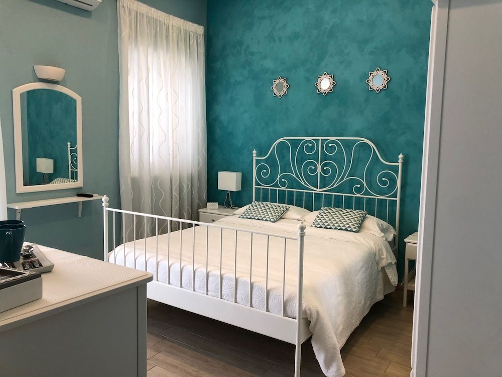 Ciao Ciao Rooms
