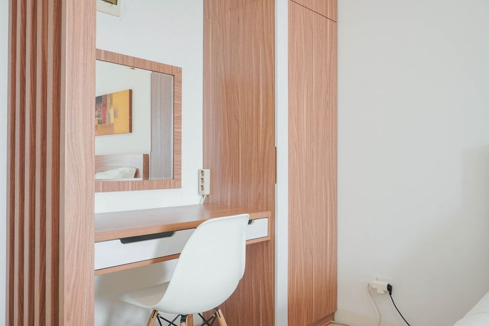 undefined Comfort Studio Room At Bassura City Apartment 8