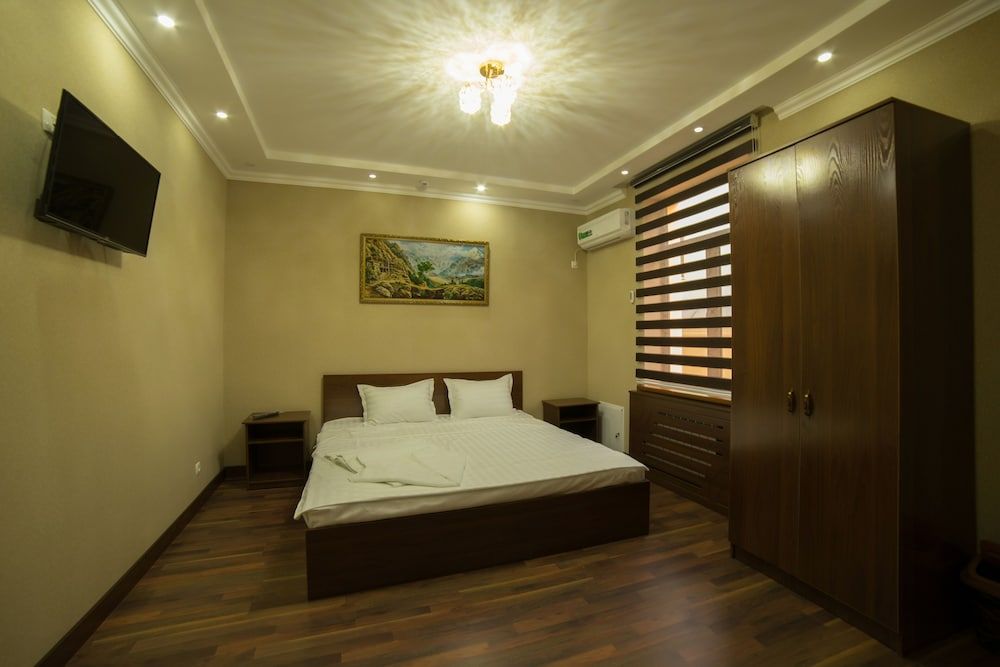 undefined Euro Asia Hotel 4