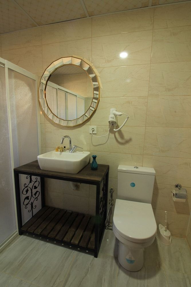 Daphne Luxury Rooms Stone Room 6