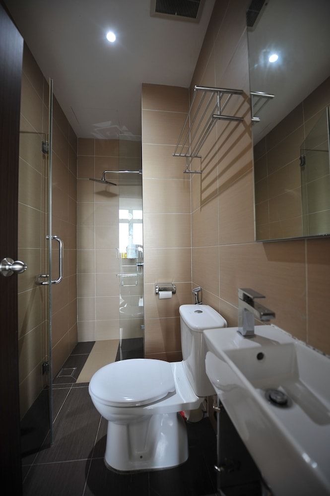 KSL D'Esplanade Residence by Immaculate The Jasmine Suite (B09-16) 6