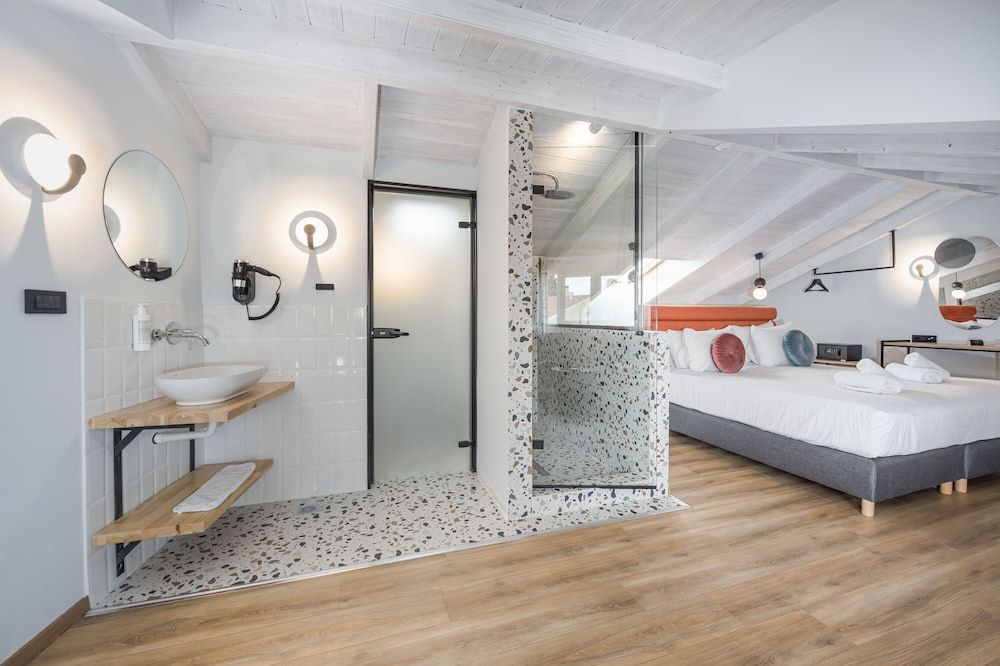 Centro Hotel Ioannina Premium Attic Room 4