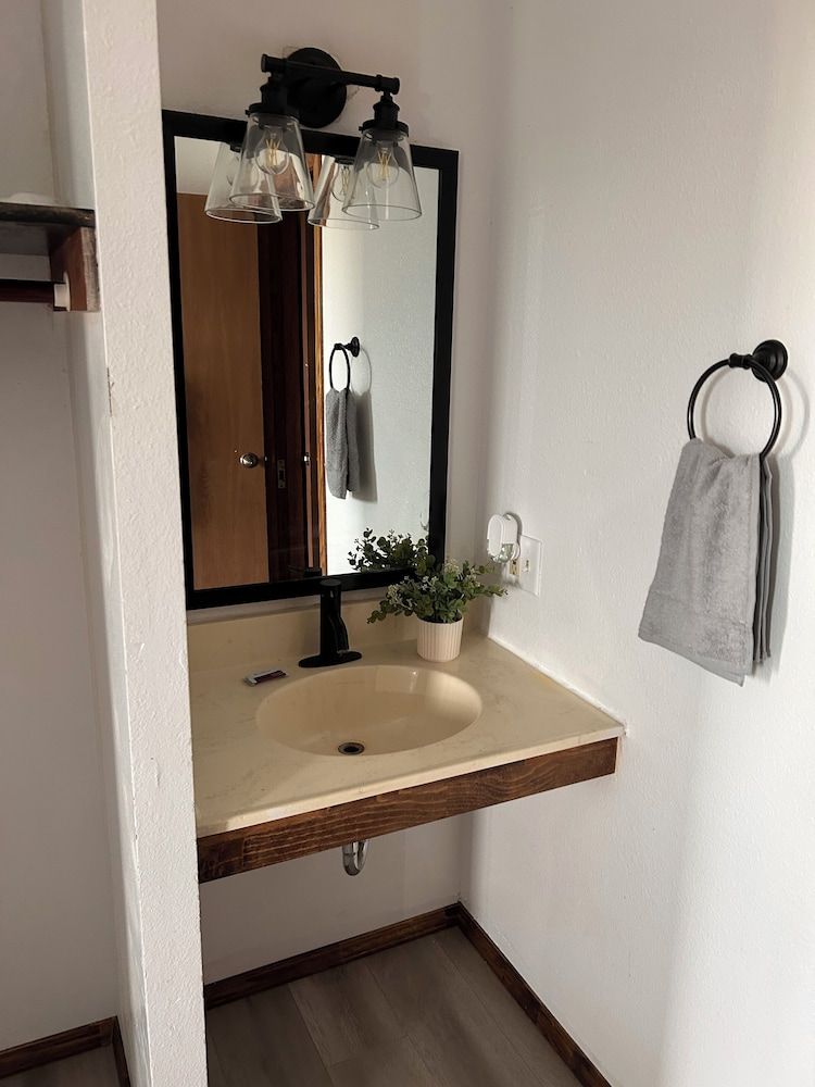 Stayinn Standard Room, 1 Queen Bed 11