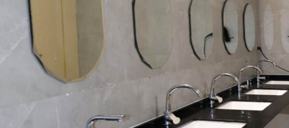 undefined East Station International Youth Hostel 10