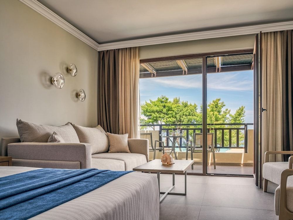 Elegance Suite Sea View