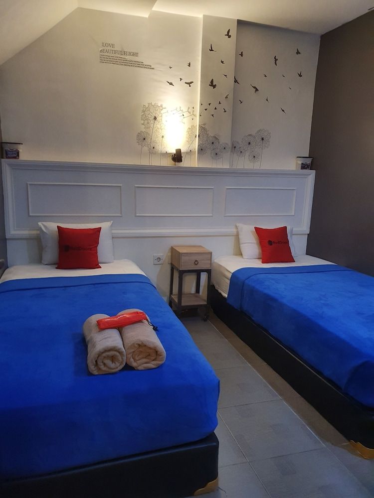 undefined Wow! Hotel 38 9