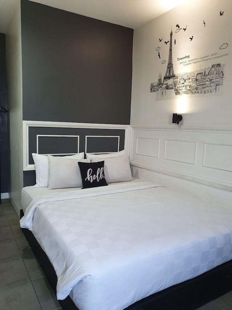 undefined Wow! Hotel 38