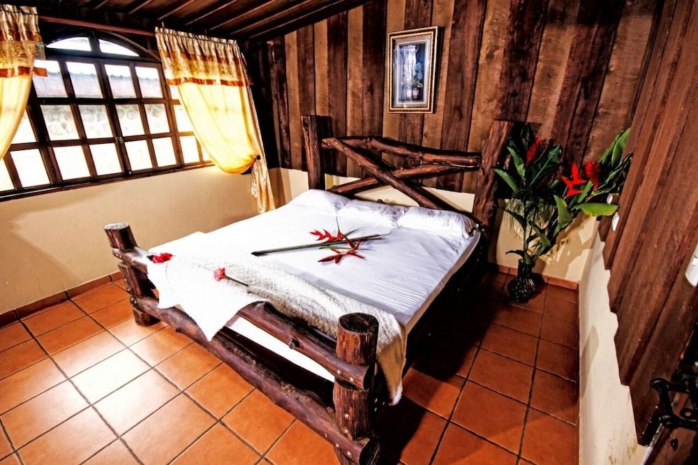 Malekus Mountain Lodge Deluxe Double Room, 1 King Bed