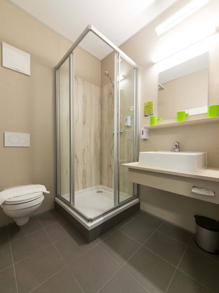 Smart Motel Standard Triple Room 3