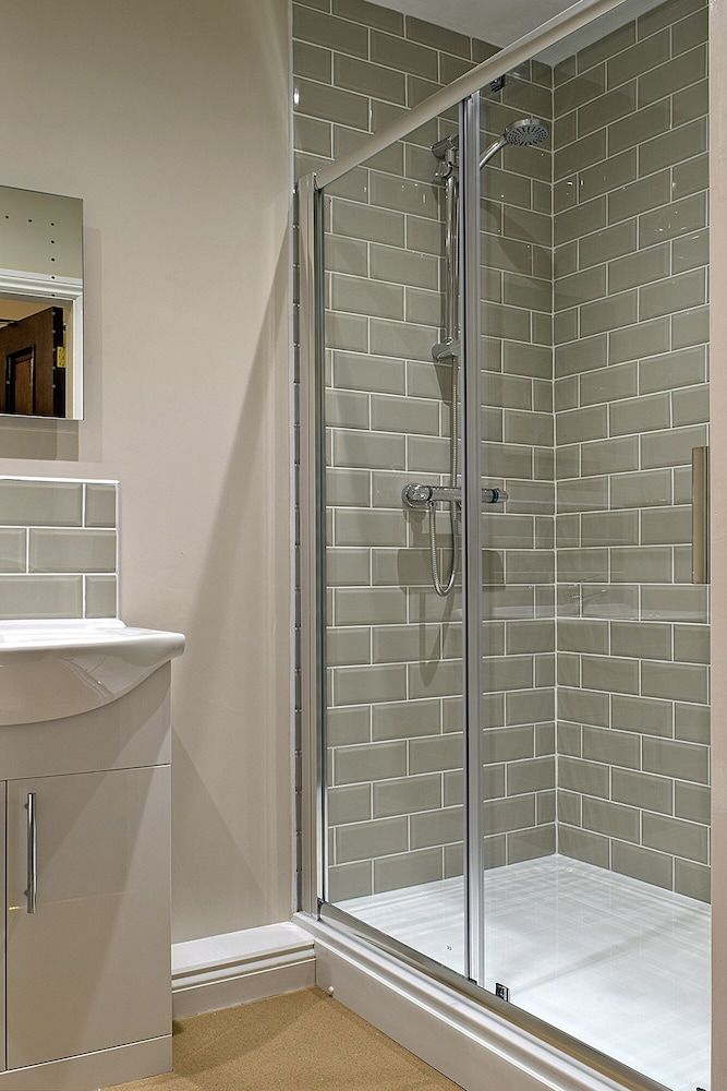 Hanbury Turn Deluxe Double Room, Ensuite 8