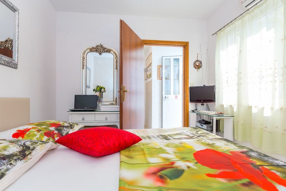 undefined Guesthouse S&L 4