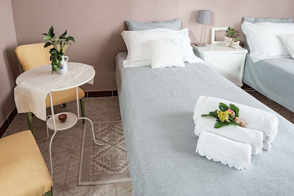Comfort Quadruple Room, 2 Bedrooms, Connecting Rooms, Garden Area