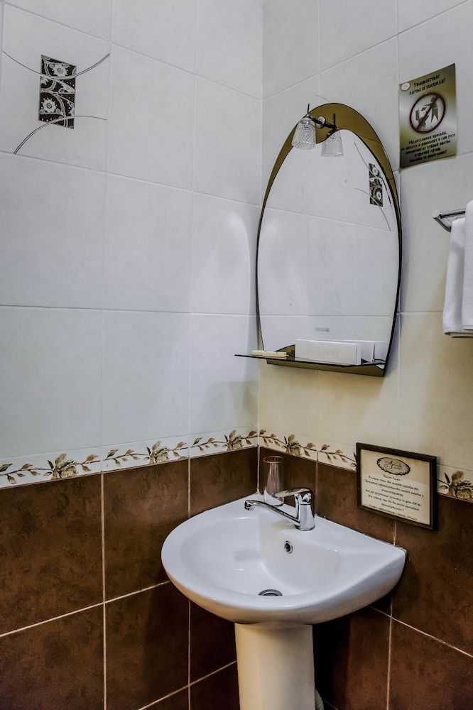 Hotel Ajour Standard Twin Room, 2 Twin Beds, Courtyard View 7