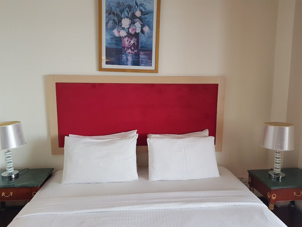 KL Times Square Residence Standard Suite, 1 Bedroom 3