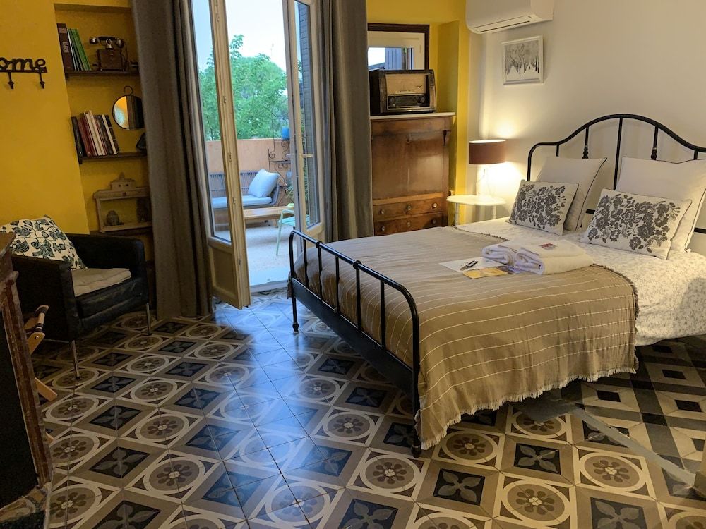 Lo Componaïro Double Room, Ensuite ( Isabelle,1er étage) 2