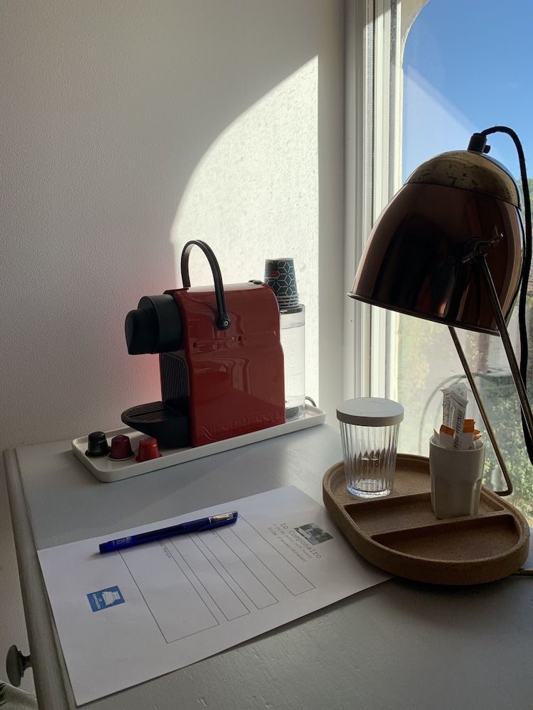 Lo Componaïro Standard Double Room, Ensuite, Garden View (Suzanne, 2em étage) 8