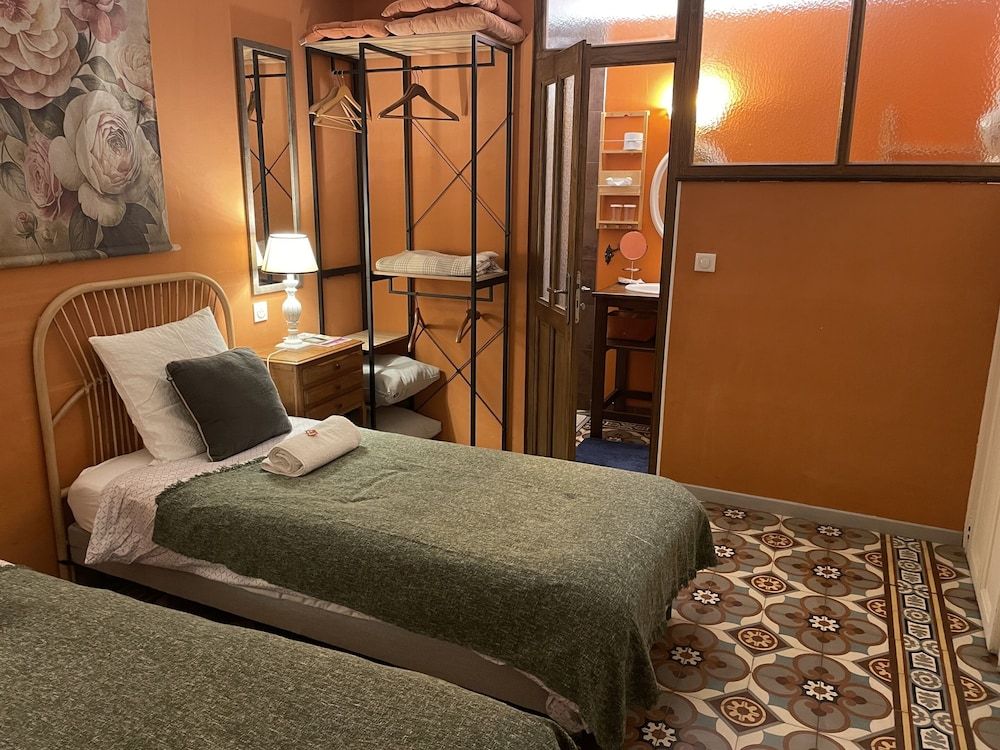 Lo Componaïro Comfort Double or Twin Room, Ensuite (Denise 1 er étage) 2