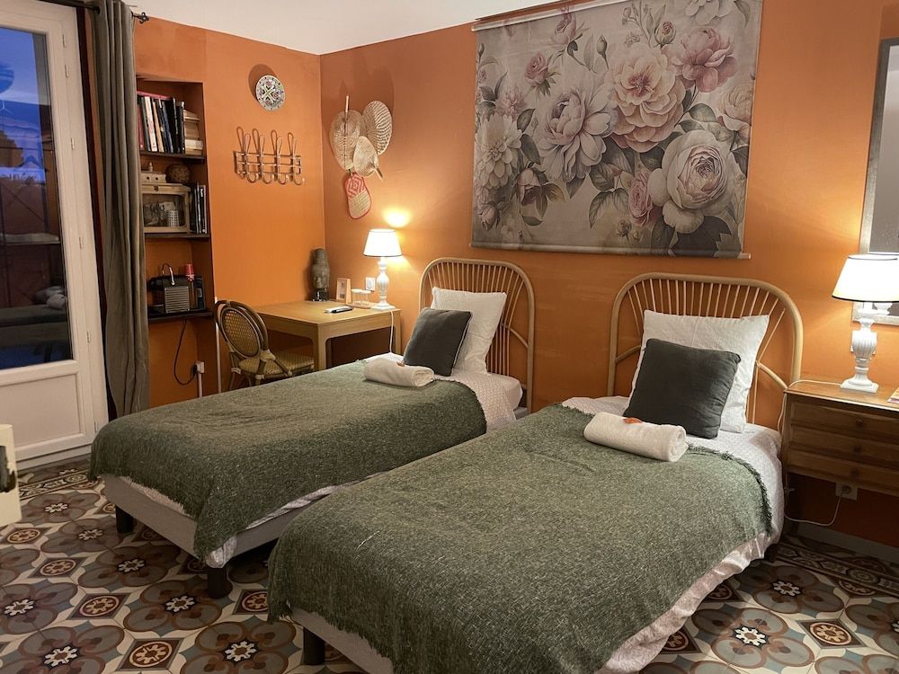 Lo Componaïro Comfort Double or Twin Room, Ensuite (Denise 1 er étage) 3