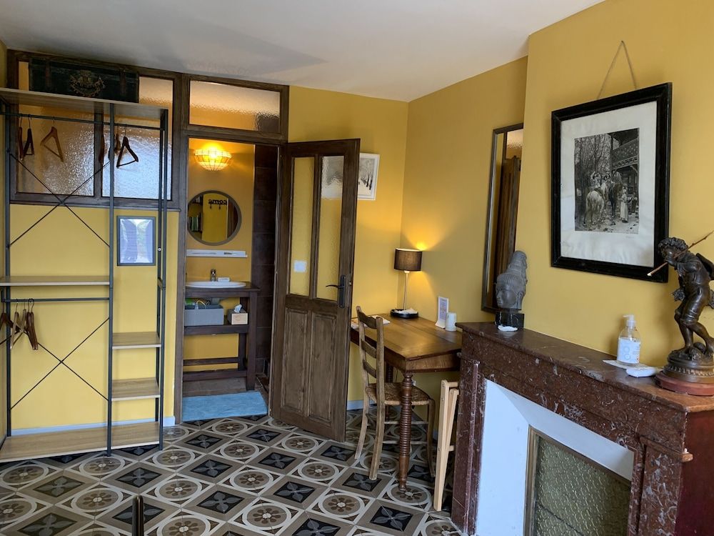 Lo Componaïro Double Room, Ensuite ( Isabelle,1er étage) 11