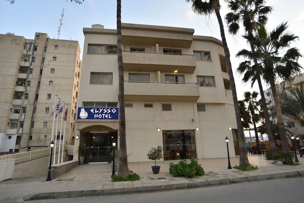 undefined Elysso Hotel 6