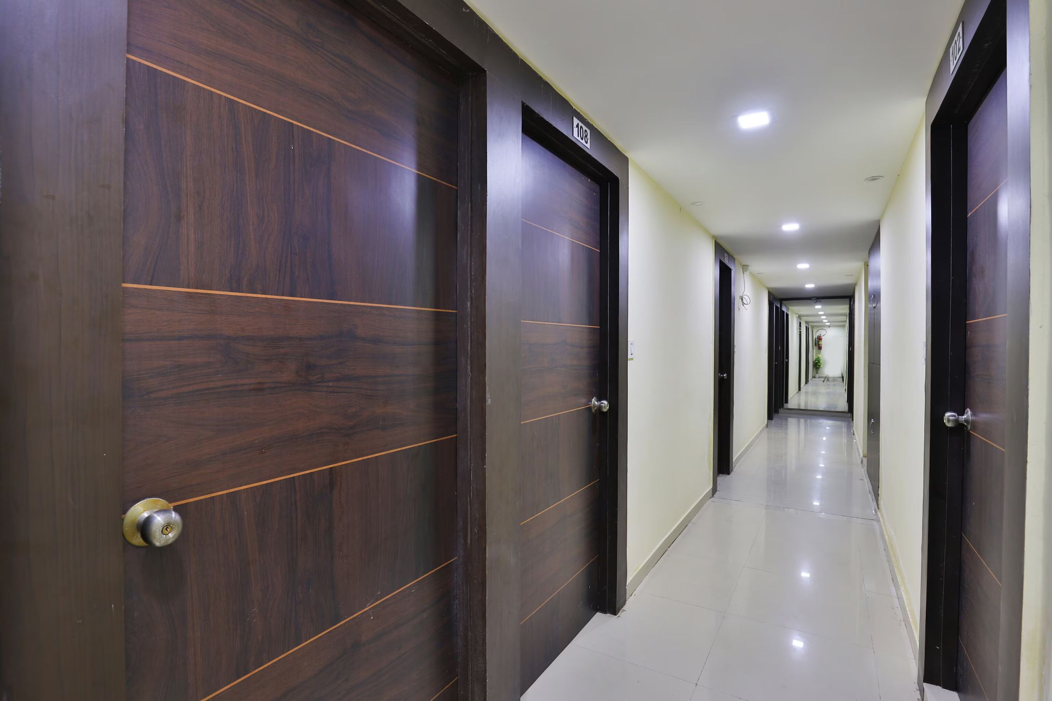 undefined Hotel Hill Look Inn 3