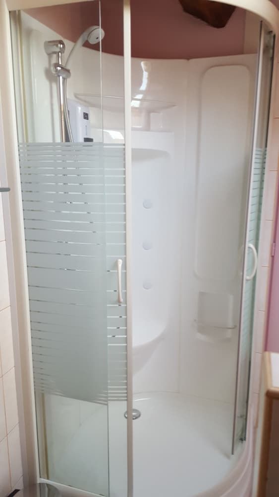 Maison D'Hote Le Relais Standard Double Room, Non Smoking, Hill View 2