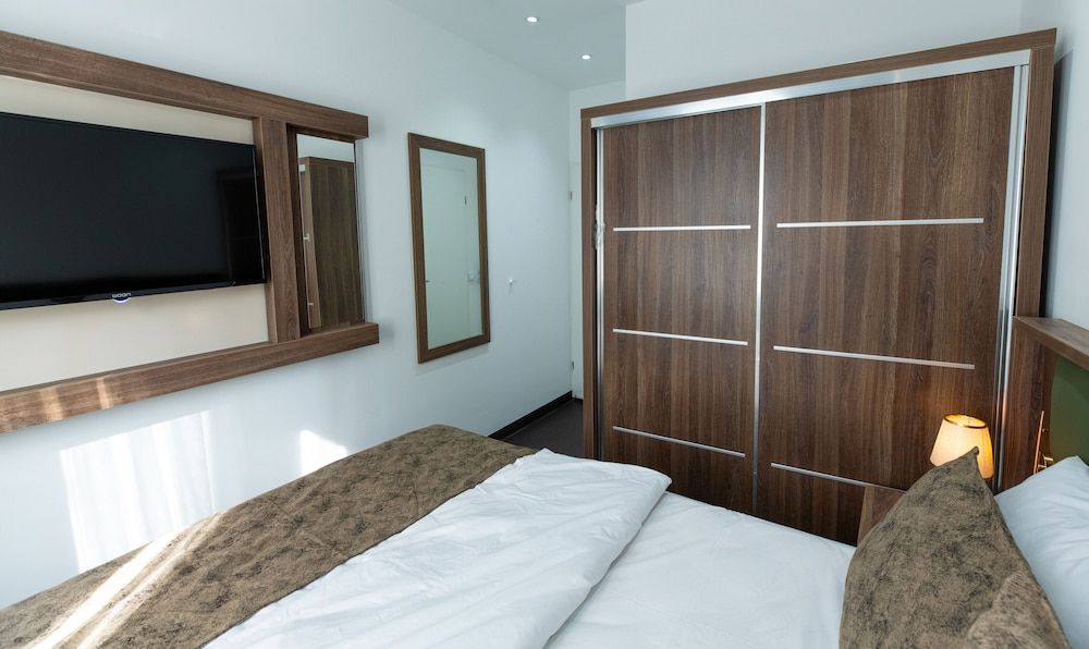 Hotel Cataleya BV Basic Room 5