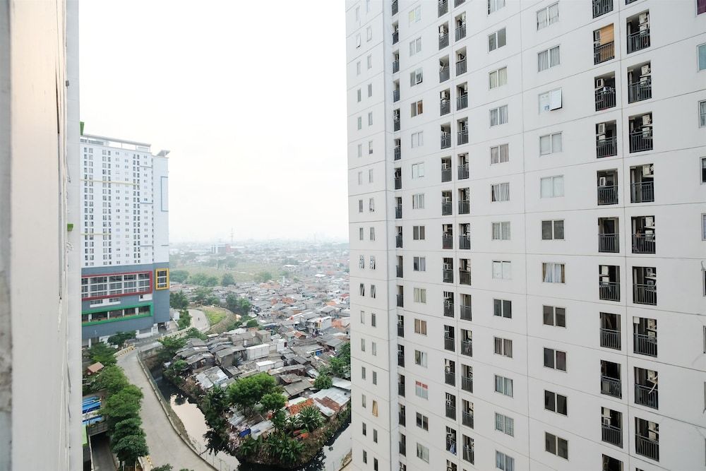 New & Clean Bassura City Apartment Room 27