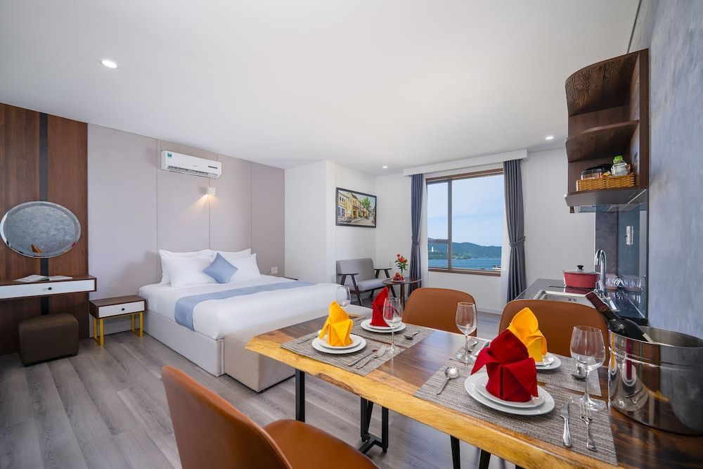 undefined London Hotel and Apartments Da Nang 10