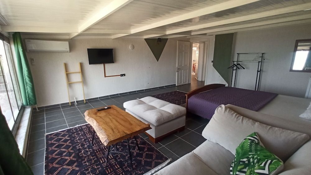 Golyaka Hotel Family Suite, 2 Bedrooms 2