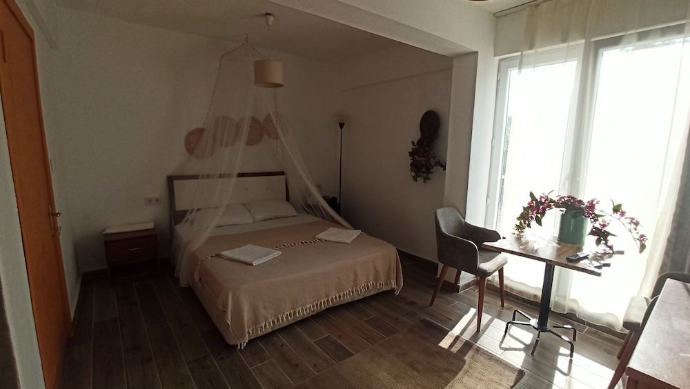 Golyaka Hotel Deluxe Double Room, 1 Queen Bed 3