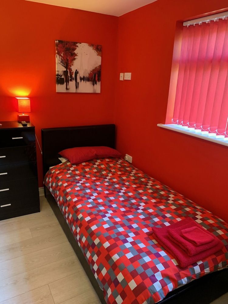 BedrockLodge Buisness Centre HolidayLets 