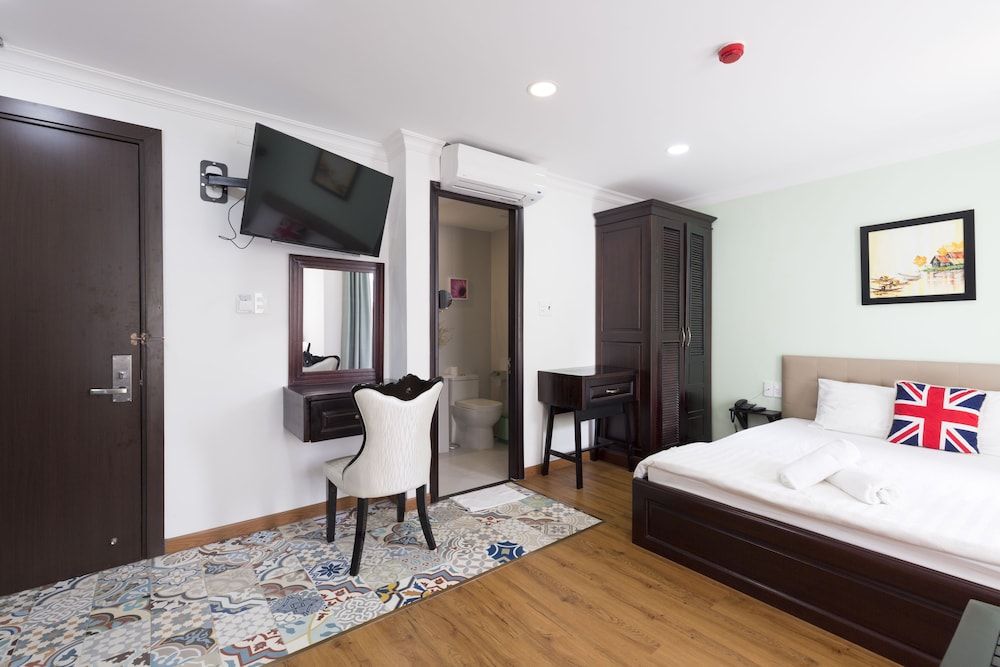 An Nhien Homestay Nguyen Van Troi Deluxe Studio, City View 18