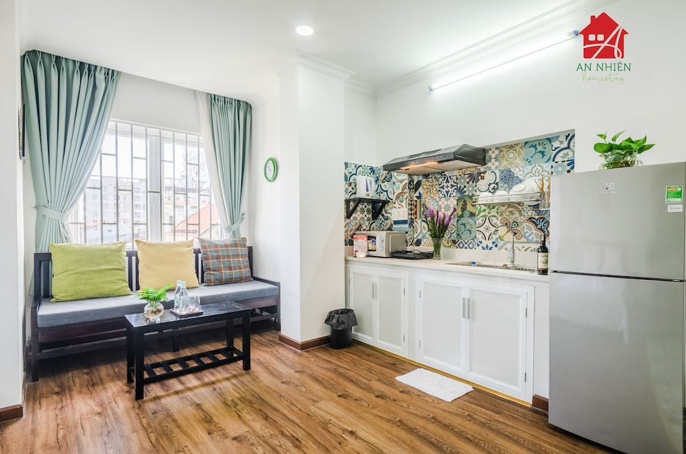 An Nhien Homestay Nguyen Van Troi Deluxe Studio, City View
