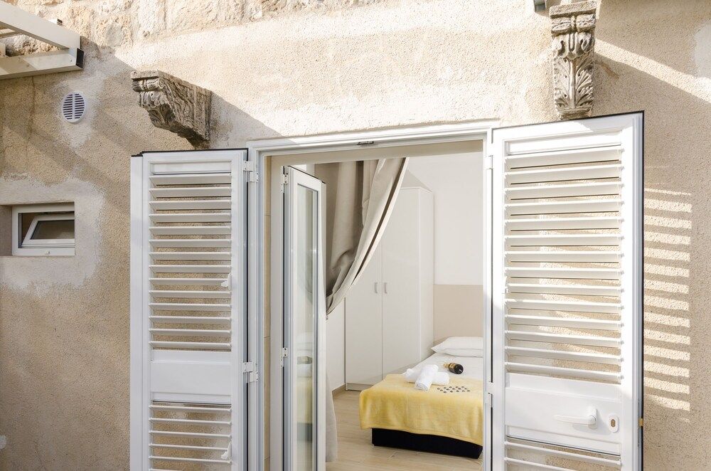 undefined Apartments Kapelica 9