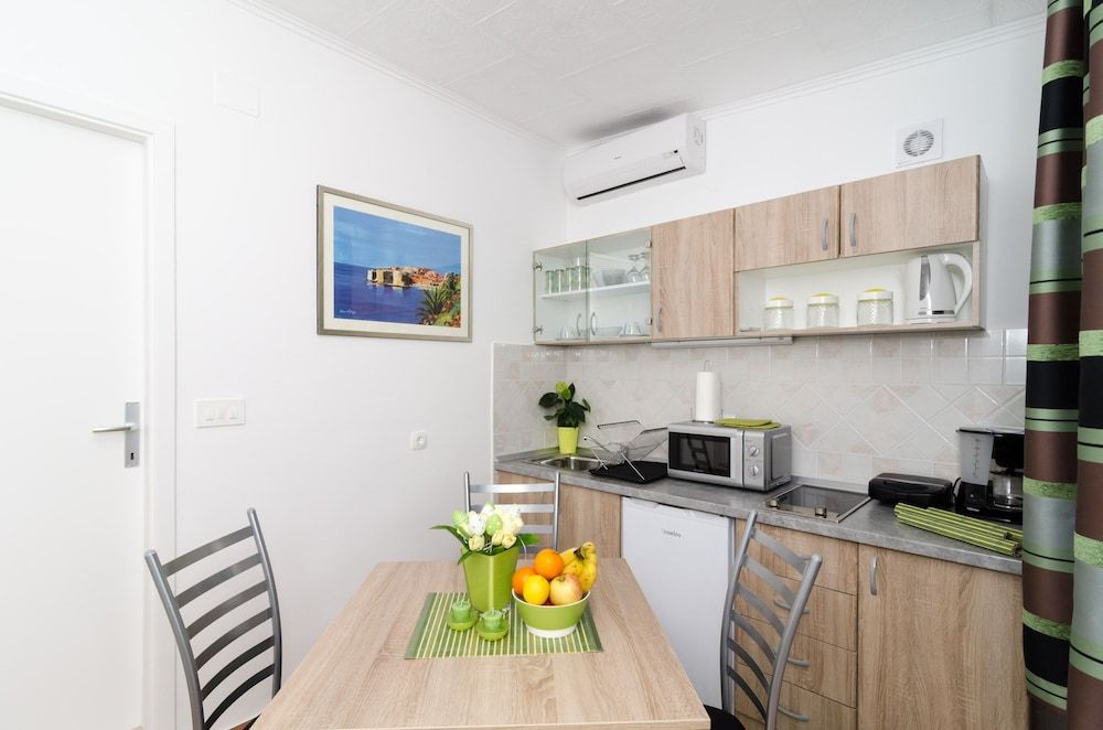 Apartments Kapelica Studio (Studio Apartment) 11