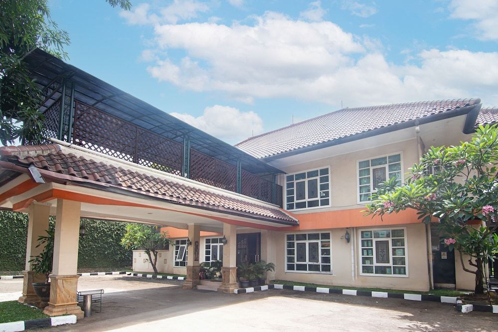 undefined Puri Sawo Manila 7