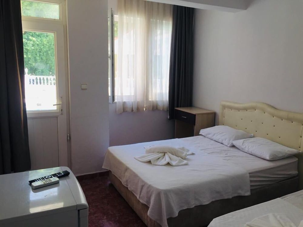 Sato Apart Hotel Fethiye Family Apartment, 2 Bedrooms, Non Smoking, Pool View 3