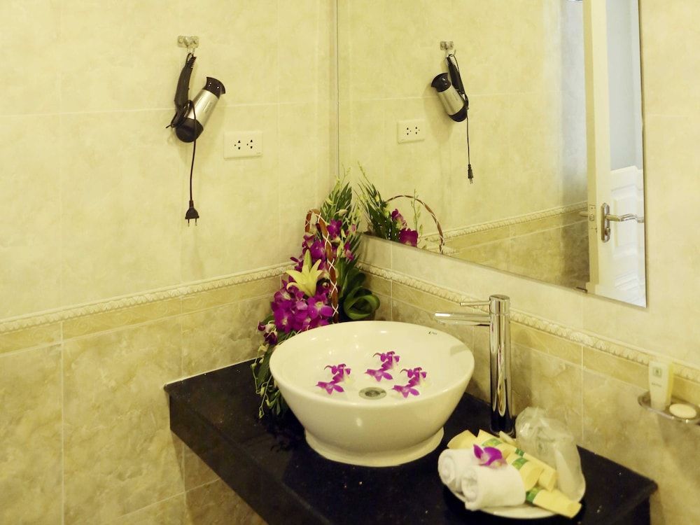 undefined Lenid De Ho Guom Hotel 4