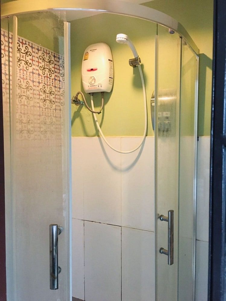 Tree Retro Deluxe Double Room 7