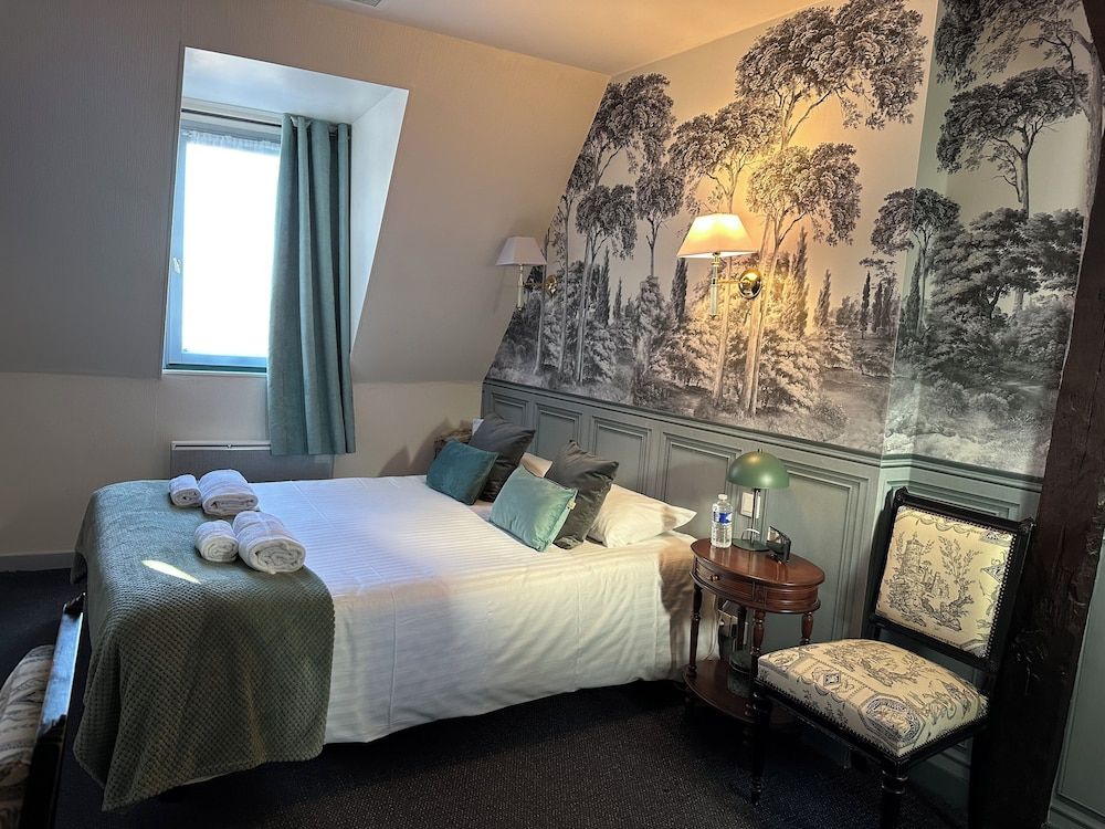 The Originals Boutique, Hôtel Le George, Loches Comfort Double Room, 1 Double Bed 5