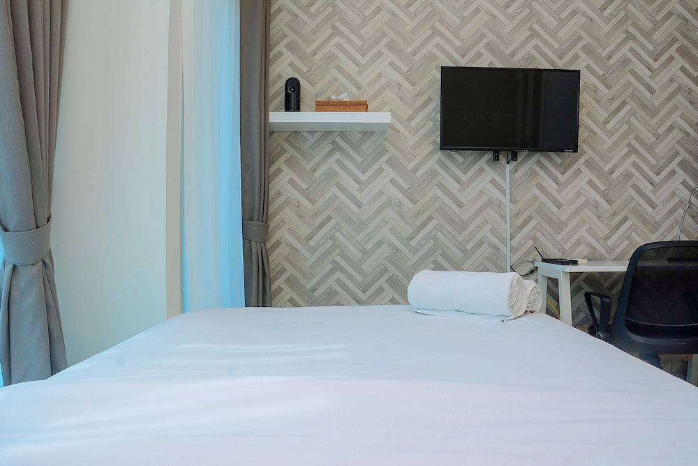 undefined Best Location and New Furnished @ Studio Capitol Park Residence Apartment 8